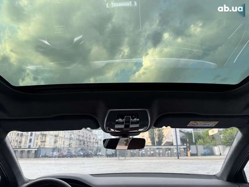 Audi S8 2024 - фото 26