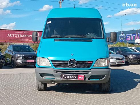 Mercedes-Benz Sprinter 313 2004 зеленый - фото 2
