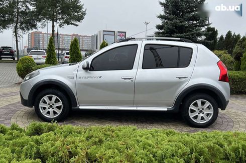 Dacia Sandero 2012 - фото 4