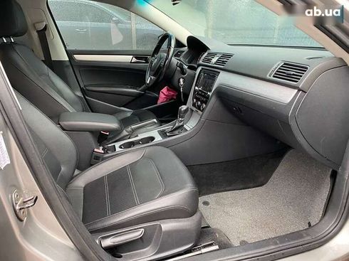 Volkswagen Passat 2013 - фото 12