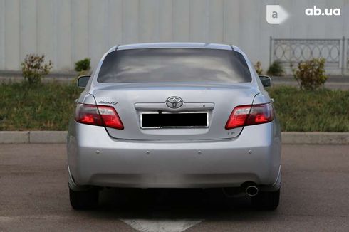 Toyota Camry 2008 - фото 6