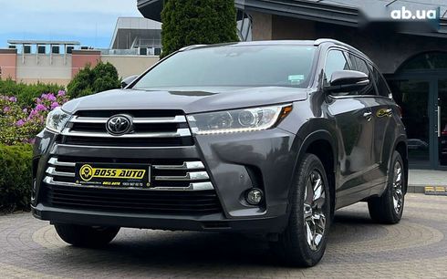 Toyota Highlander 2017 - фото 3