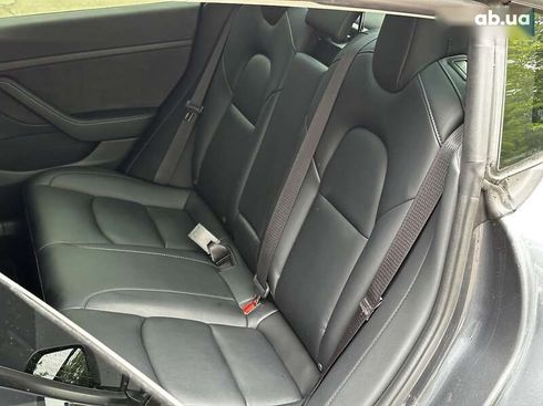 Tesla Model 3 2022 - фото 15