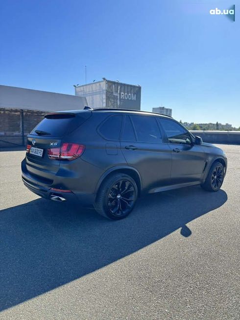 BMW X5 2016 - фото 11