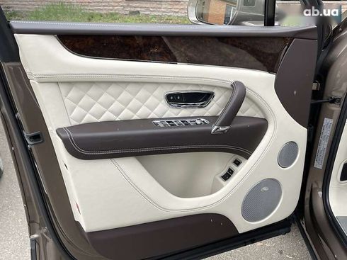 Bentley Bentayga 2017 - фото 19