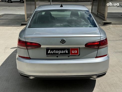 Volkswagen Passat 2020 серый - фото 9