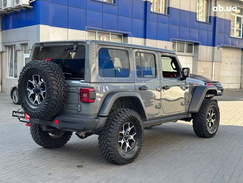 Jeep Wrangler 2018 серый - фото 5