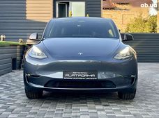 Продаж вживаних Tesla Model Y 2023 року - купити на Автобазарі