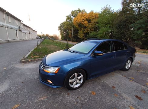 Volkswagen Jetta 2017 голубой - фото 5