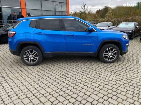 Jeep Compass 2017 - фото 8