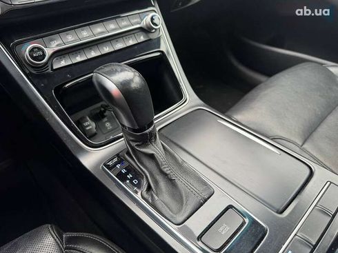 Hyundai Grandeur 2017 - фото 30
