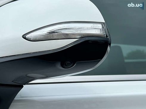 Hyundai Santa Fe 2019 - фото 20