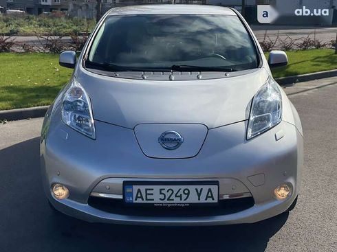 Nissan Leaf 2012 - фото 2