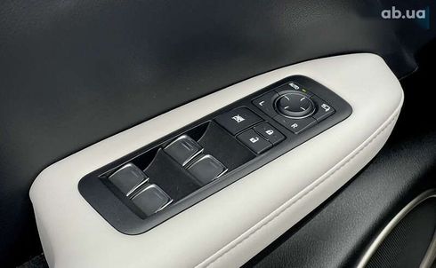 Lexus RX 2021 - фото 22