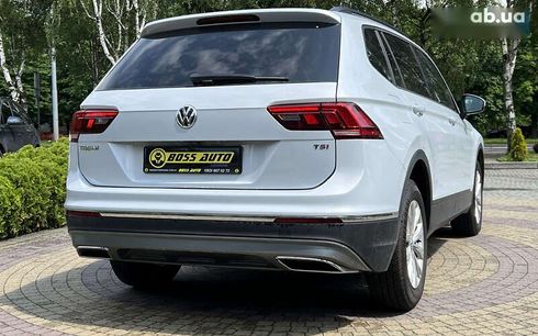 Volkswagen Tiguan 2017 - фото 8