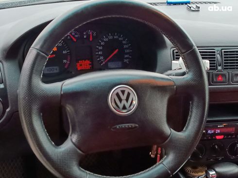 Volkswagen Golf 2001 зеленый - фото 19