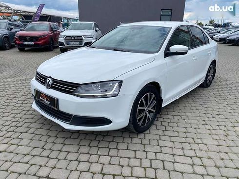 Volkswagen Jetta 2016 - фото 3