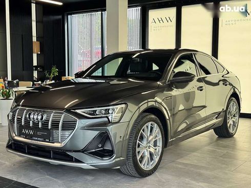 Audi E-Tron 2021 - фото 7