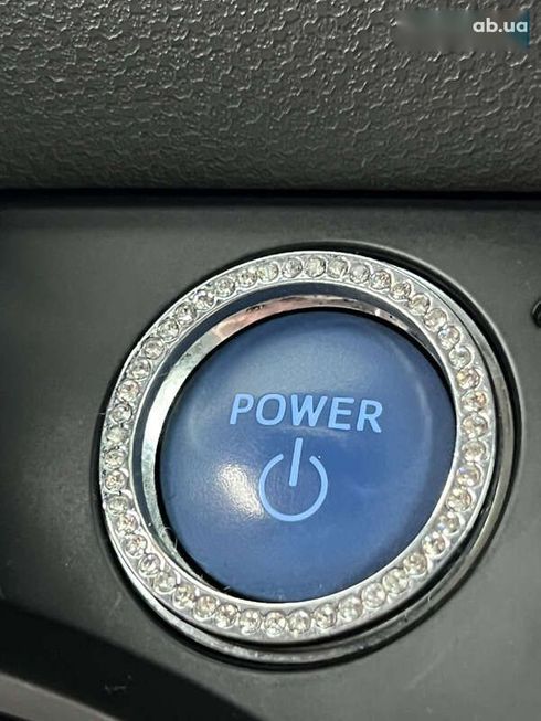 Toyota Yaris 2015 - фото 21