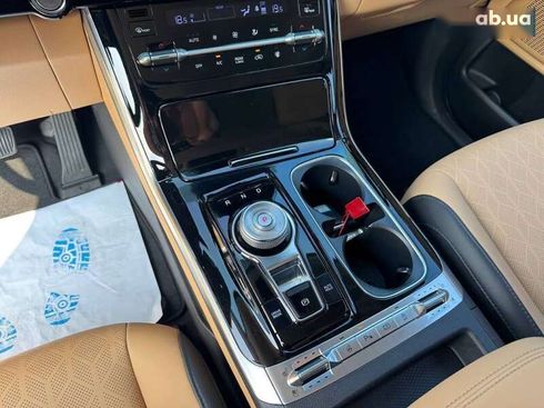 Kia Carnival 2021 - фото 26