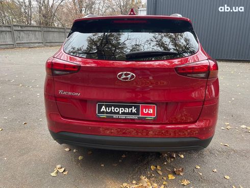 Hyundai Tucson 2019 красный - фото 9