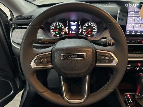 Jeep Compass 2021 - фото 25