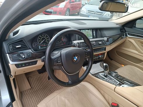 BMW 5 серия 2014 серый - фото 21