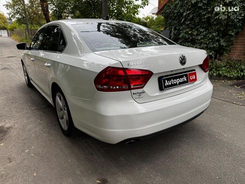Volkswagen Passat 2012 белый - фото 8