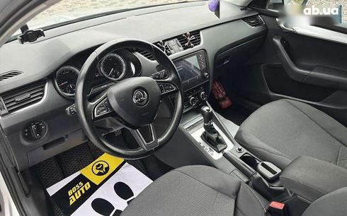 Skoda Octavia 2017 - фото 10