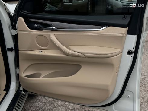 BMW X5 2014 белый - фото 32