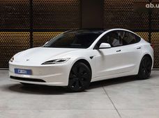 Продаж вживаних Tesla Model 3 в Волинській області - купити на Автобазарі