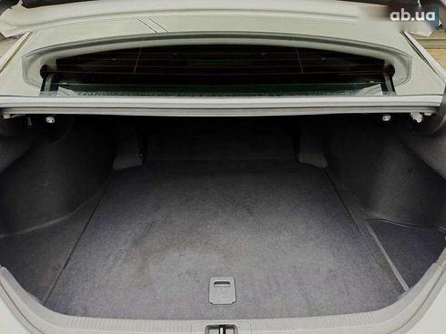 Toyota Camry 2020 - фото 25