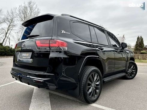 Toyota Land Cruiser 2021 - фото 14