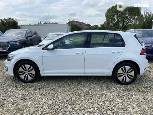 Volkswagen e-Golf 2020 - фото 10