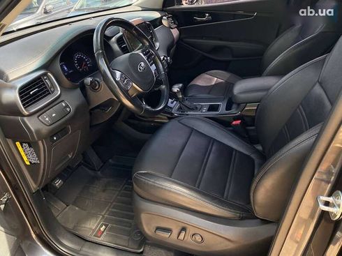 Kia Sorento 2019 - фото 8