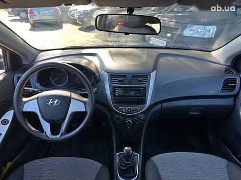 Hyundai Accent 2014 - фото 13