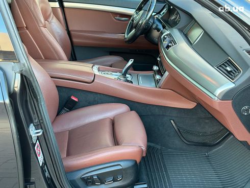 BMW 5 серия 2015 серый - фото 27