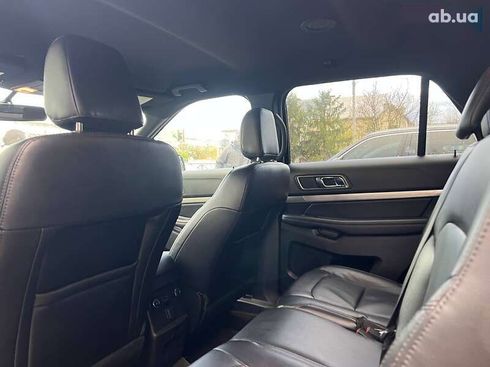 Ford Explorer 2018 - фото 19
