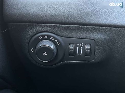 Jeep Compass 2017 - фото 26