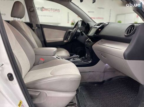 Toyota RAV4 2013 - фото 21