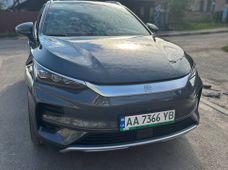 Продаж вживаних BYD TANG EV 2023 року в Києві - купити на Автобазарі