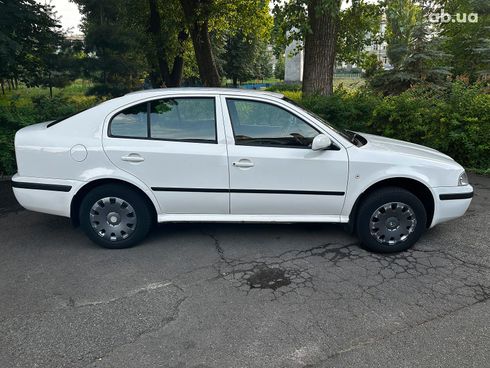 Skoda octavia tour 2005 белый - фото 4