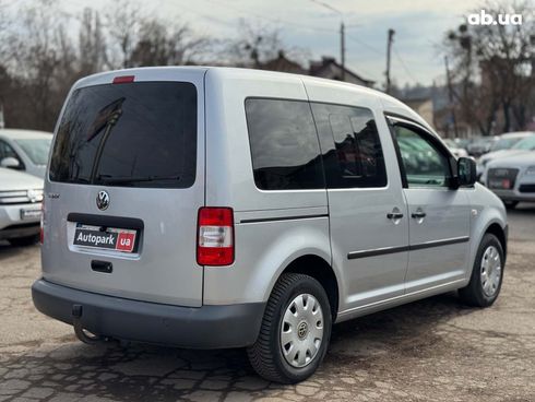 Volkswagen Caddy 2009 серый - фото 12