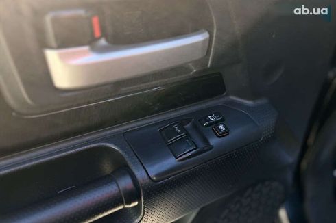 Toyota FJ Cruiser 2007 - фото 13