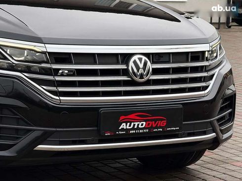 Volkswagen Touareg 2018 - фото 15