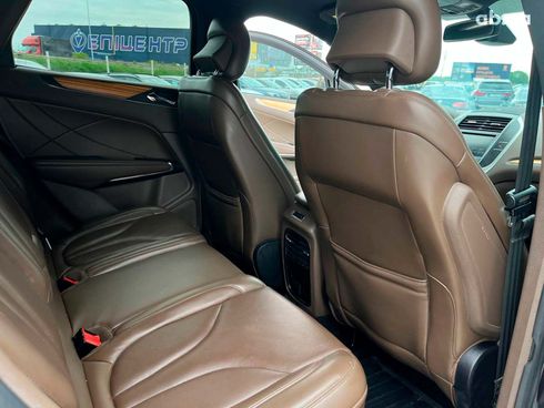 Lincoln MKC 2014 синий - фото 33