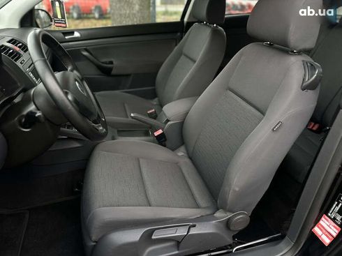 Volkswagen Golf 2005 - фото 27