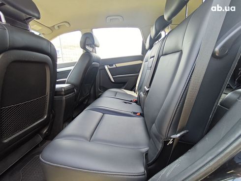 Chevrolet Captiva 2012 черный - фото 13