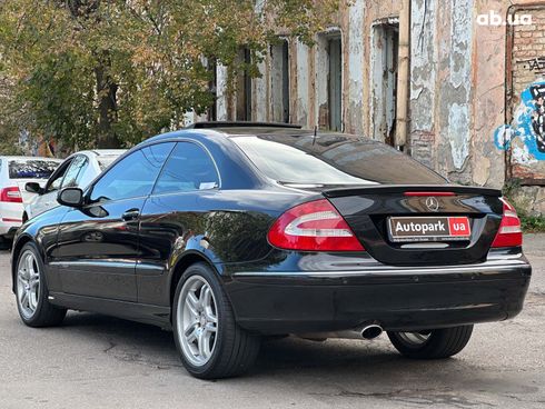 Mercedes-Benz CLK-Класс 2002 черный - фото 11