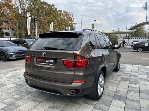 BMW X5 2010 - фото 11